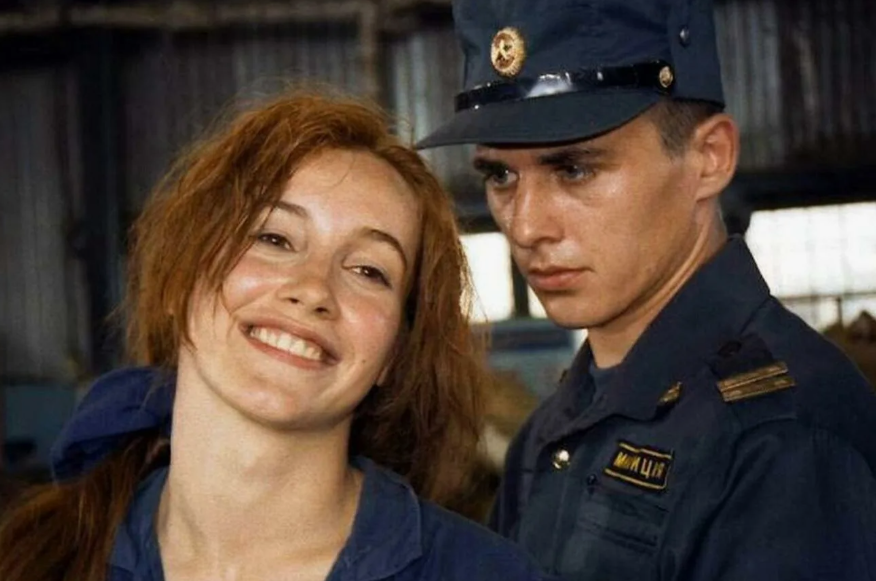 Спустя 22 года. Как выглядят 5 актрис из сериала «Солдаты», и кто их вторые половинки