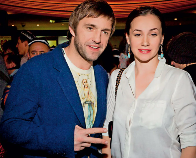 Спустя 22 года. Как выглядят 5 актрис из сериала «Солдаты», и кто их вторые половинки