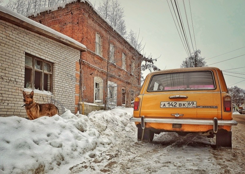 Не ищите здесь смысл. Здесь в основном маразм