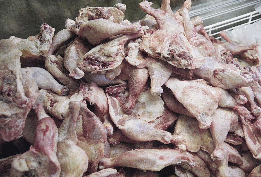 Загадка "ножек Буша". Почему в СССР везли именно эту часть курицы?