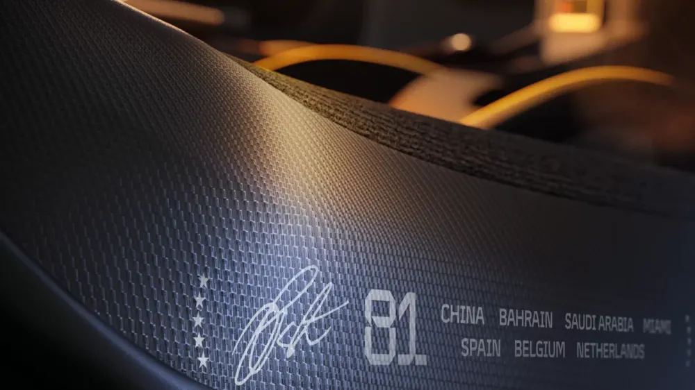 McLaren выпустит 10 эксклюзивных суперкаров Artura Spider 