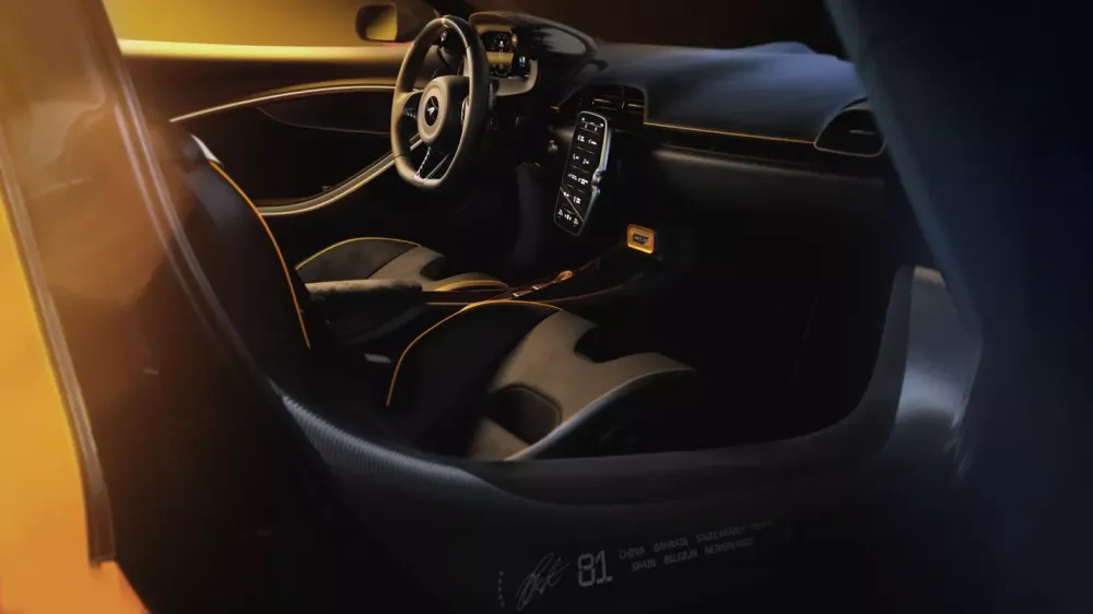 McLaren выпустит 10 эксклюзивных суперкаров Artura Spider 