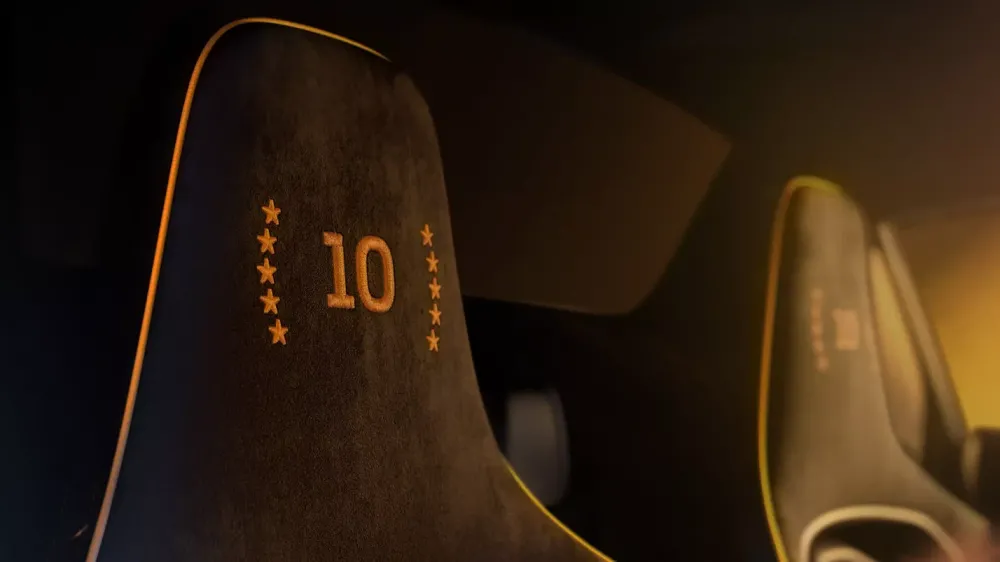 McLaren выпустит 10 эксклюзивных суперкаров Artura Spider 