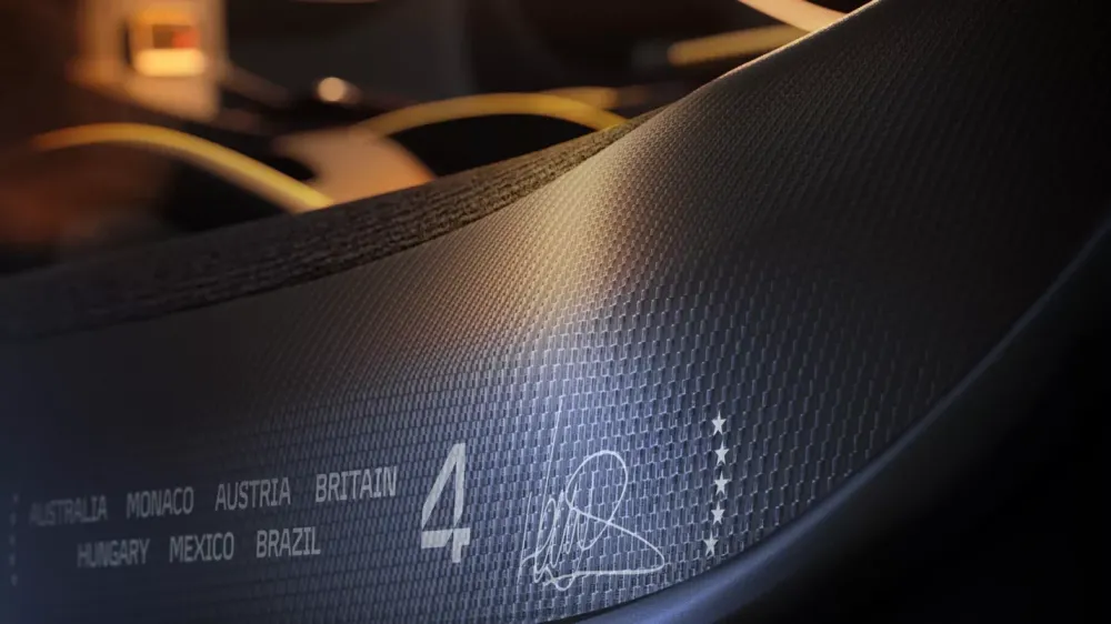 McLaren выпустит 10 эксклюзивных суперкаров Artura Spider 