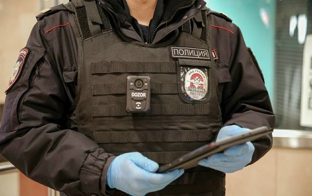 В Москве задержаны пять сотрудников полиции по делу об организации незаконной миграции