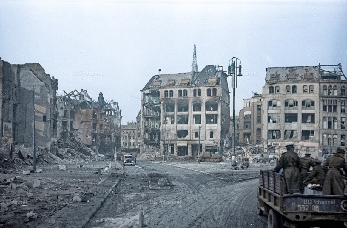 Фронт и тыл Великой Отечественной Войны на снимках