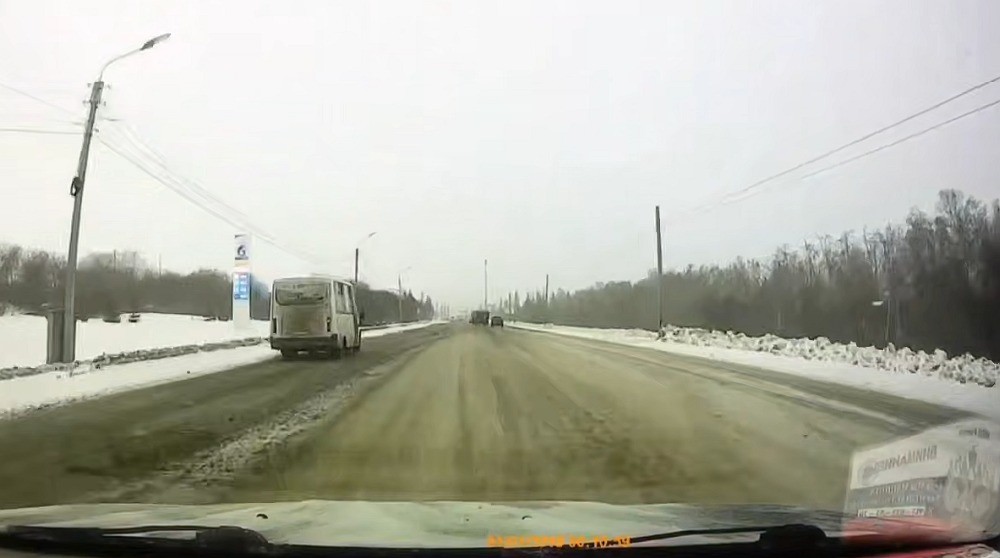 Без ДТП. "У носорога плохое зрение, но при его весе это не его проблемы⁠"