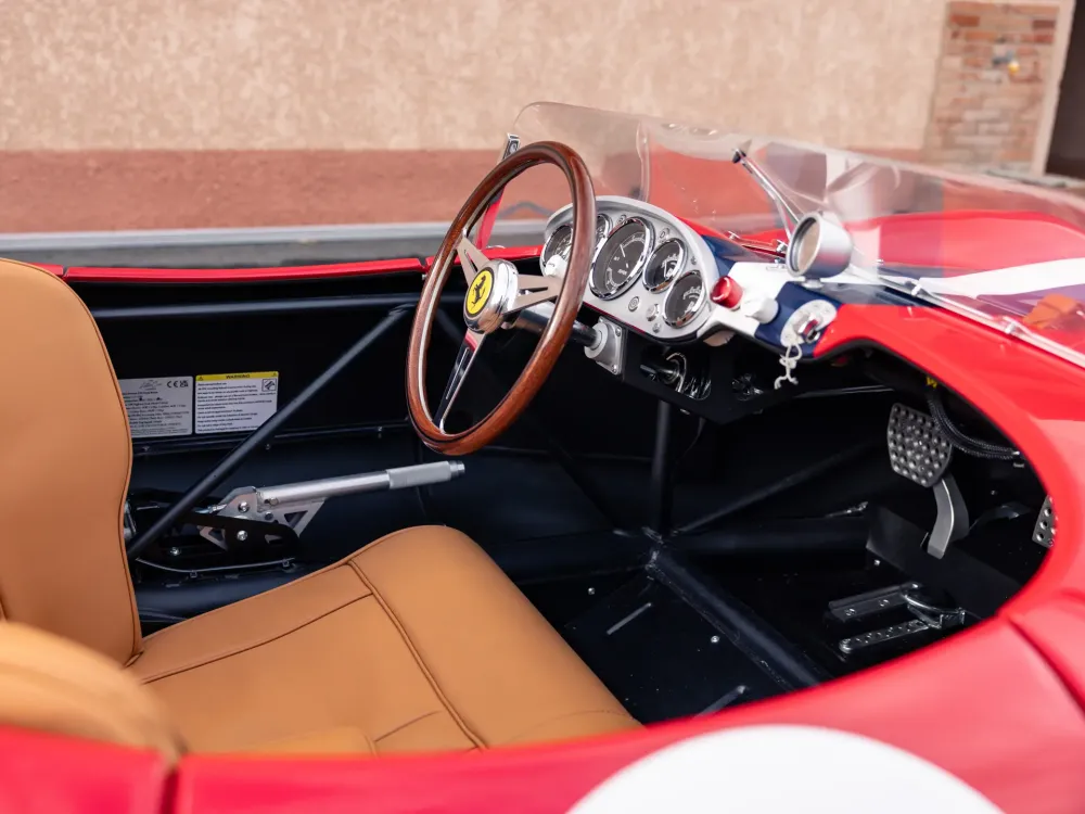 Детский автомобиль Ferrari 250 Testa Rossa продали за рекордную сумму
