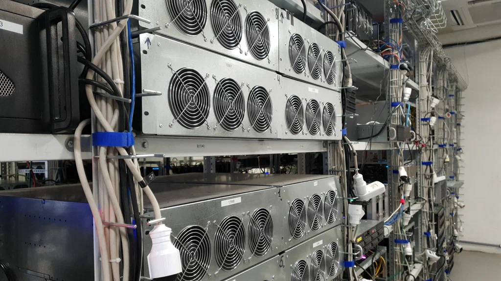 По итогам 2025 года, Россия занимает второе место в мире по майнингу криптовалюты