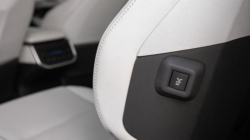 Toyota показала новый Highlander - теперь это электромобиль