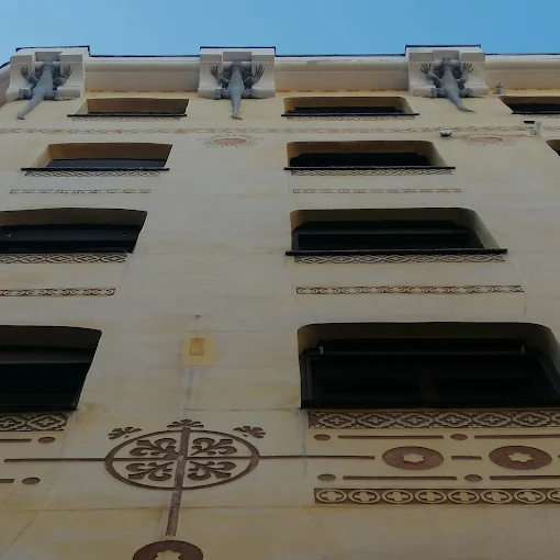 Дом с ящерицами: мадридская загадка рациональной архитектуры