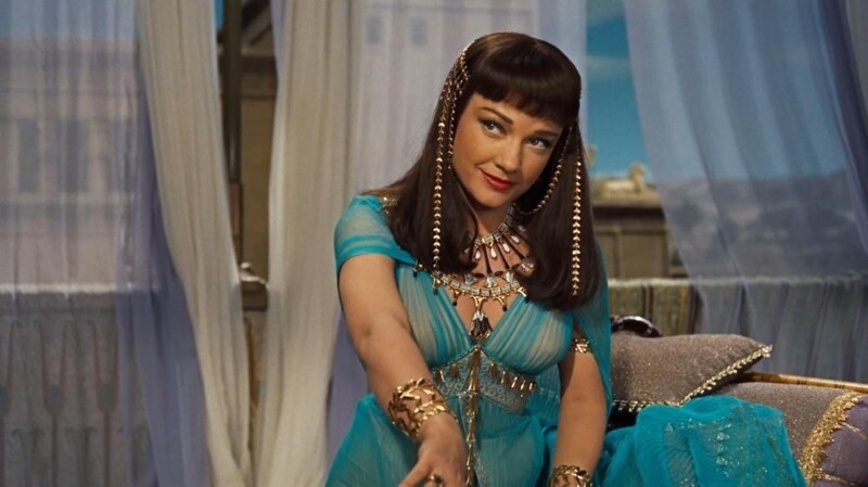 1. «Десять заповедей» (1956) и синий цвет в Древнем Египте