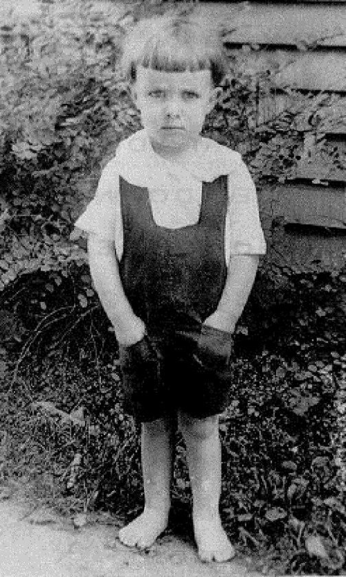 11. Рэй Брэдбери в детстве