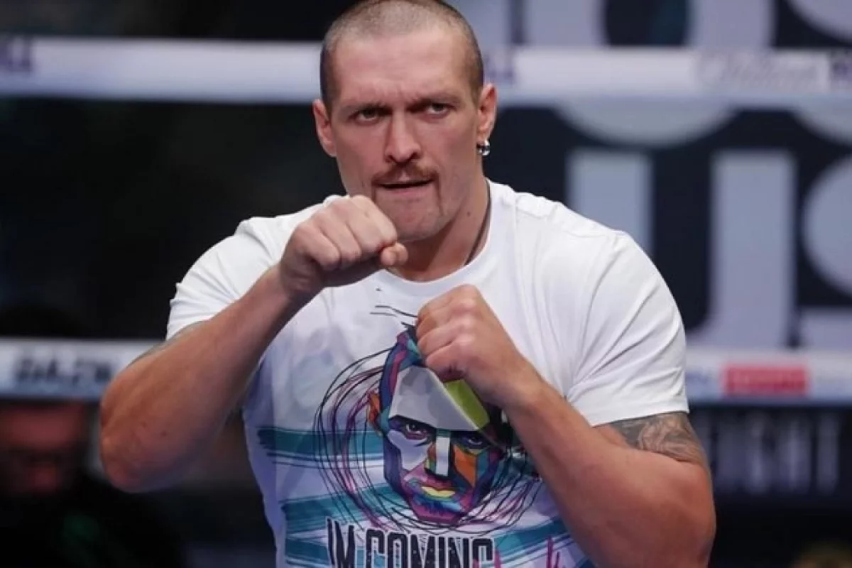 Должны уйти: боксер Усик разнес Зеленского в новом пранке Вована и Лексуса