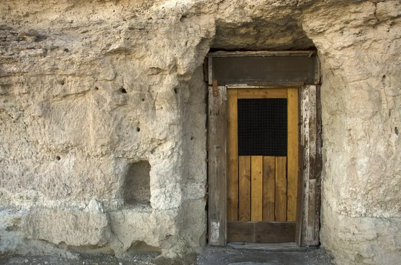 Дублинское ущелье: подземный город золотоискателей в скалах Долины Смерти