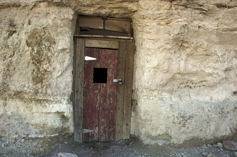 Дублинское ущелье: подземный город золотоискателей в скалах Долины Смерти