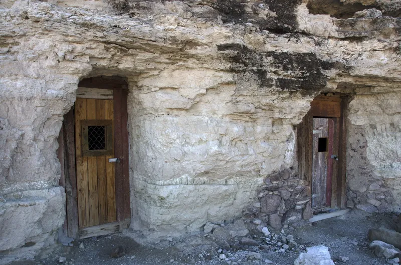 Дублинское ущелье: подземный город золотоискателей в скалах Долины Смерти