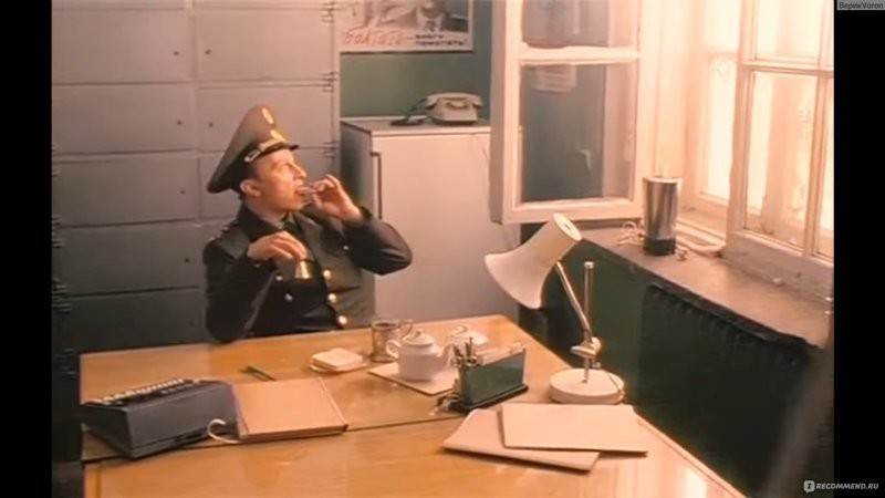 Танки грязи боятся: Финляндия готовится к учениям НАТО, но пока проигрывает собственной обочине