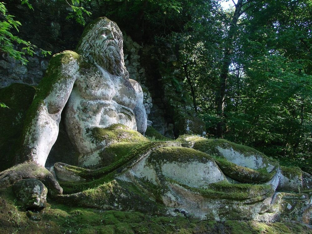 Таинственный лес Бомарцо, ставший домом для порождений герцогской тоски