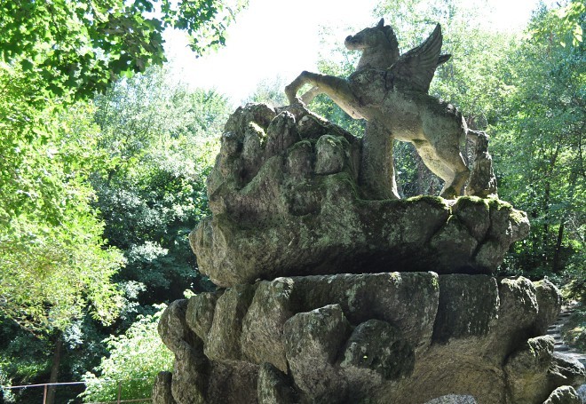 Таинственный лес Бомарцо, ставший домом для порождений герцогской тоски