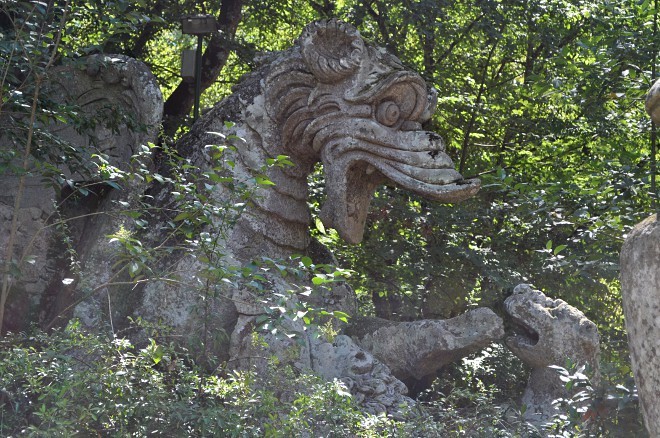 Таинственный лес Бомарцо, ставший домом для порождений герцогской тоски