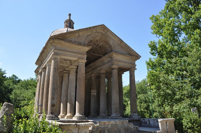 Таинственный лес Бомарцо, ставший домом для порождений герцогской тоски