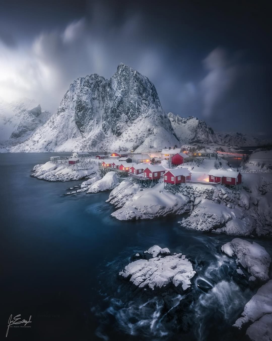 7. Рыбацкая деревушка на севере Норвегии