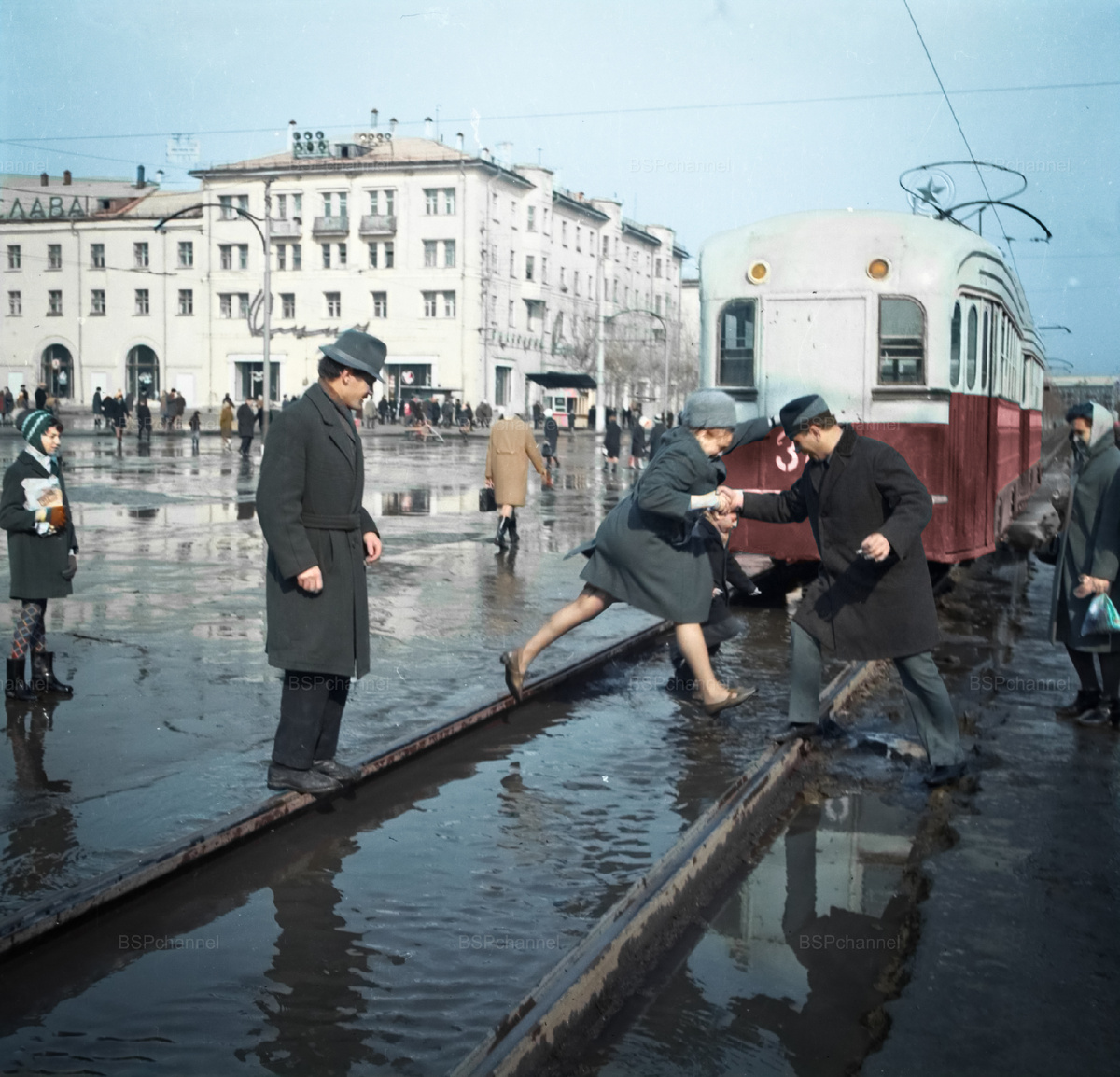 Подборка простых и потрясающих фотографий эпохи СССР