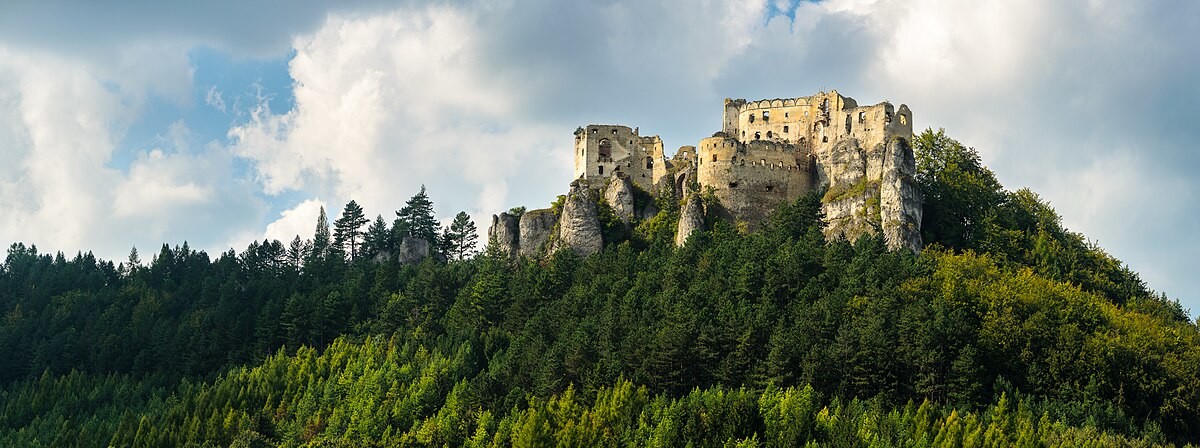 10. Замок Лиетава в Словакии