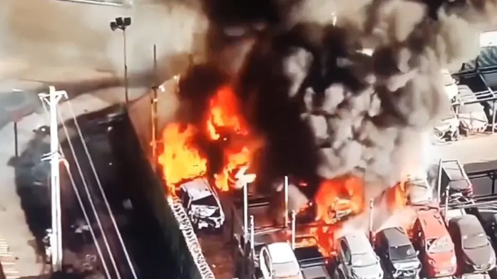 В Чили грузовик с газом взорвался прямо на дороге