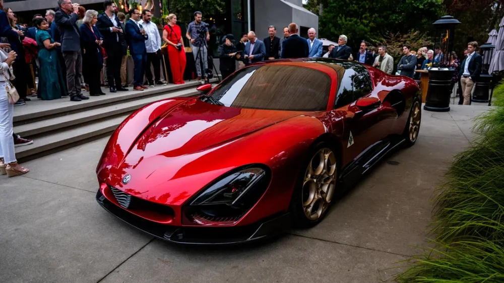 В Италии разыскивают очень редкий суперкар Alfa Romeo, проданный за 10 евро