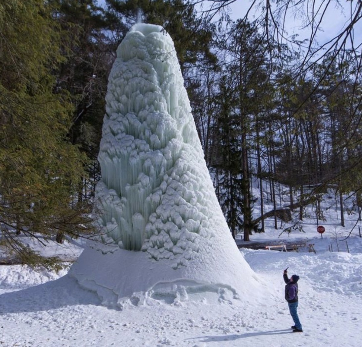 Гейзер, который застыл