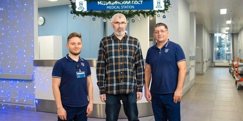 "Не ешь много, а то лопнешь". Врачи Склифа спасли мужчину с разрывом пищевода