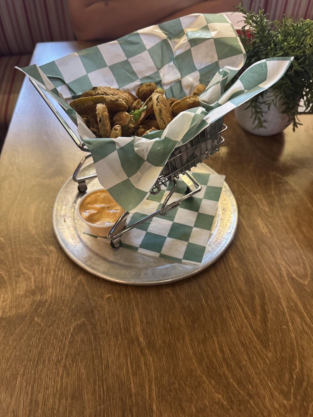 2. Тележка из супермаркета - штука многофункциональная