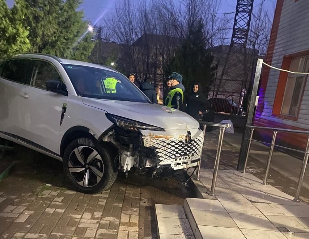 Сбила ребёнка, скрылась и переехала второго