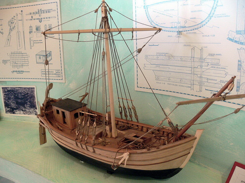 Грузовое судно