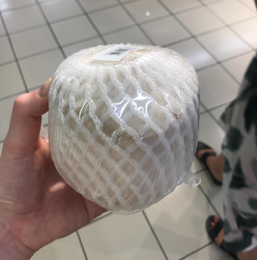 7. Так упаковали, что не видно самого продукта