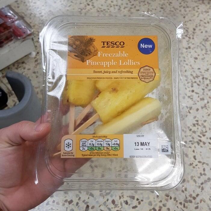 6. Ананас на палочке