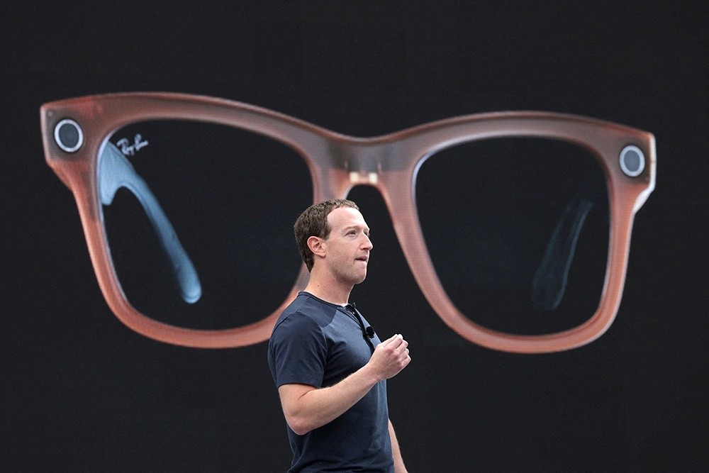 Создателей умных очков Ray-Ban и Meta уличили в слежке