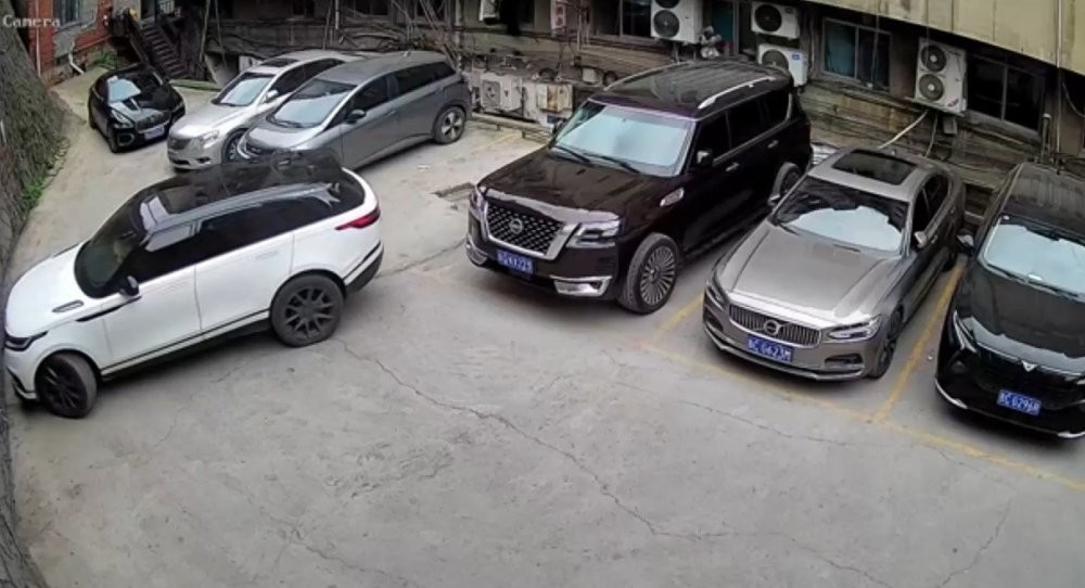 Долго целился и попал