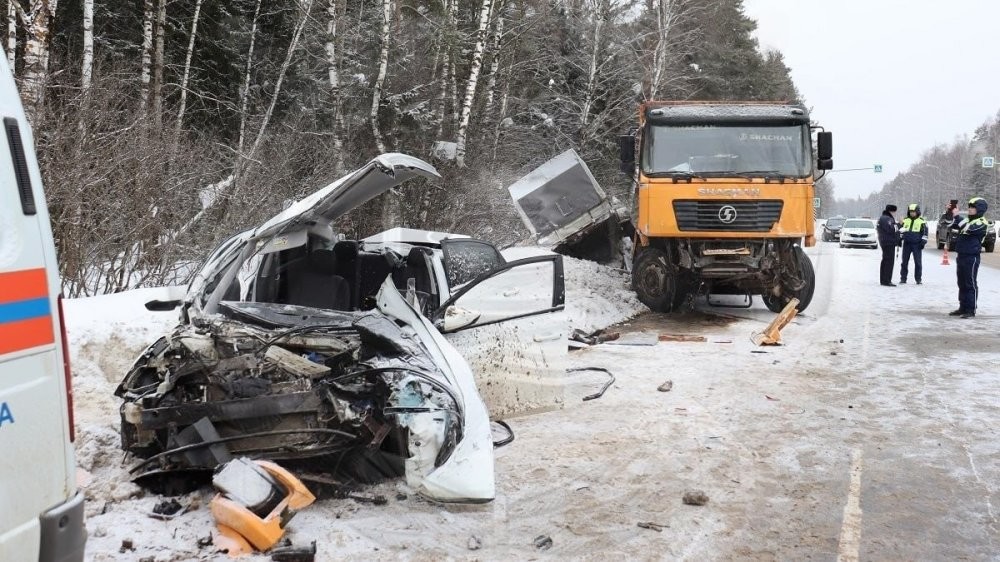 Вылетел на встречку и натворил дел