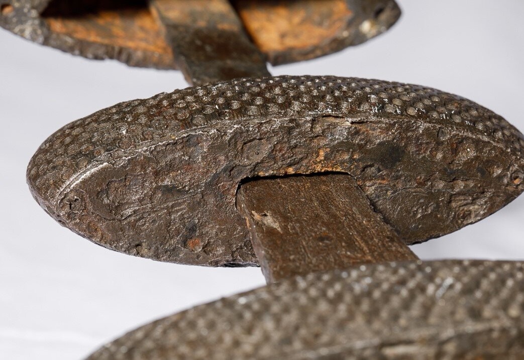 Самый знаменитый меч викингов из Гнездово крупным планом