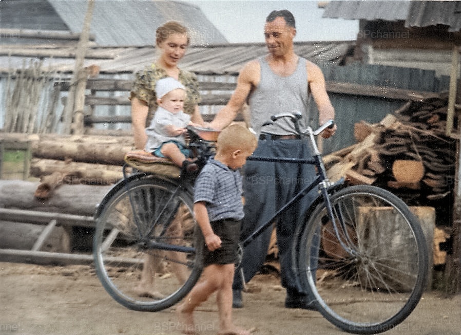Подборка душевных и ярких фотографий деревенской жизни в СССР