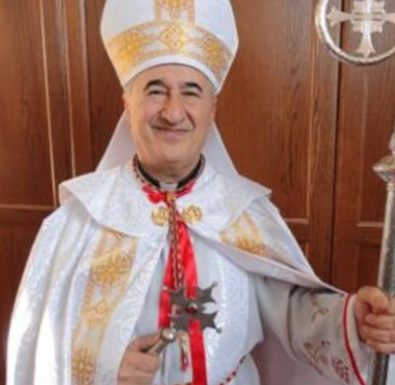 Из храма в притон: калифорнийский епископ прокутил миллион долларов прихожан в борделях Мексики