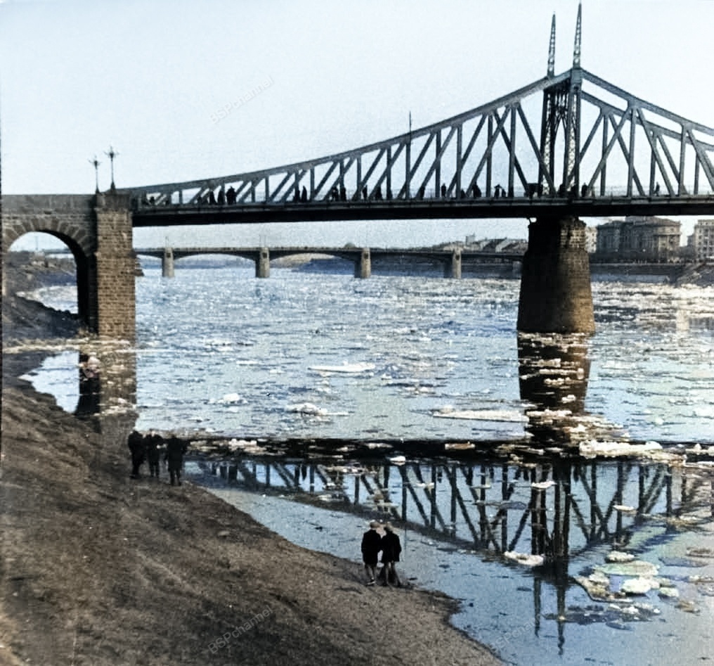 Подборка простых и потрясающих фотографий эпохи СССР