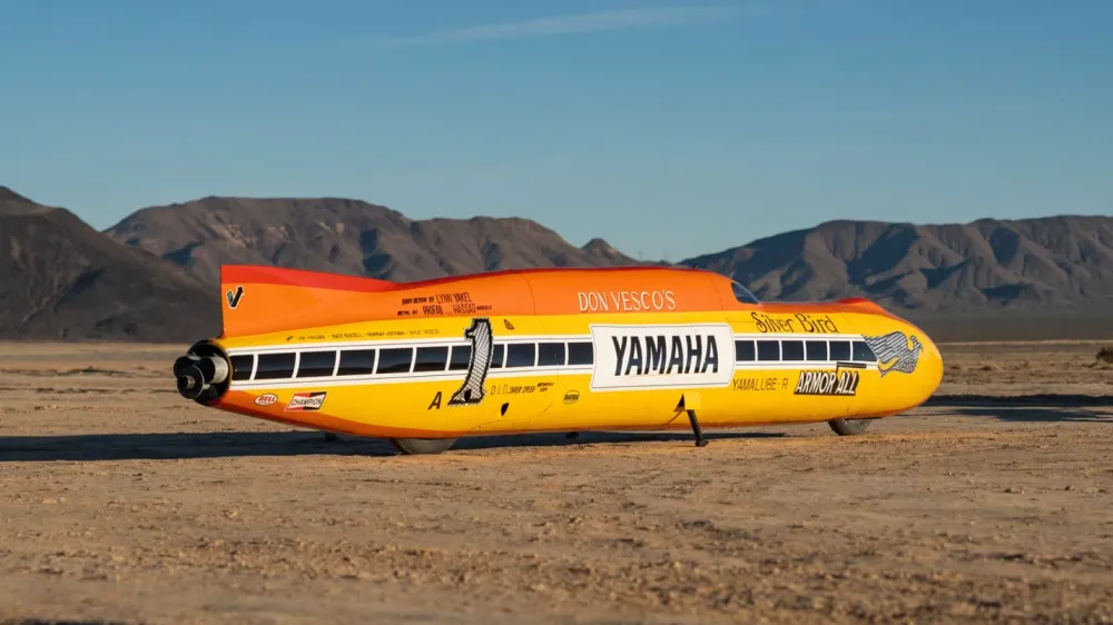 Мотоцикл-рекордсмен, который выглядит как ракета, уйдёт с молотка