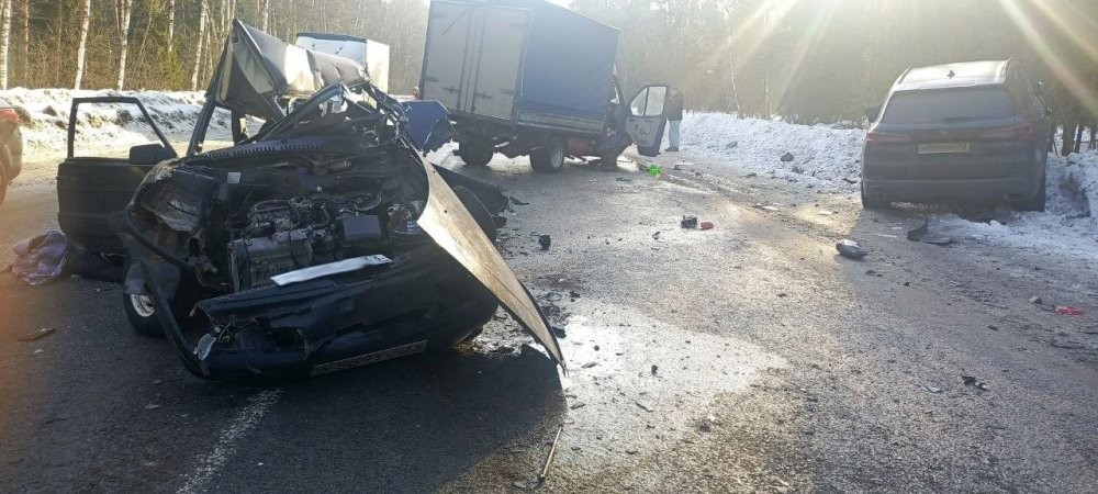 Место массового ДТП на Золотом кольце