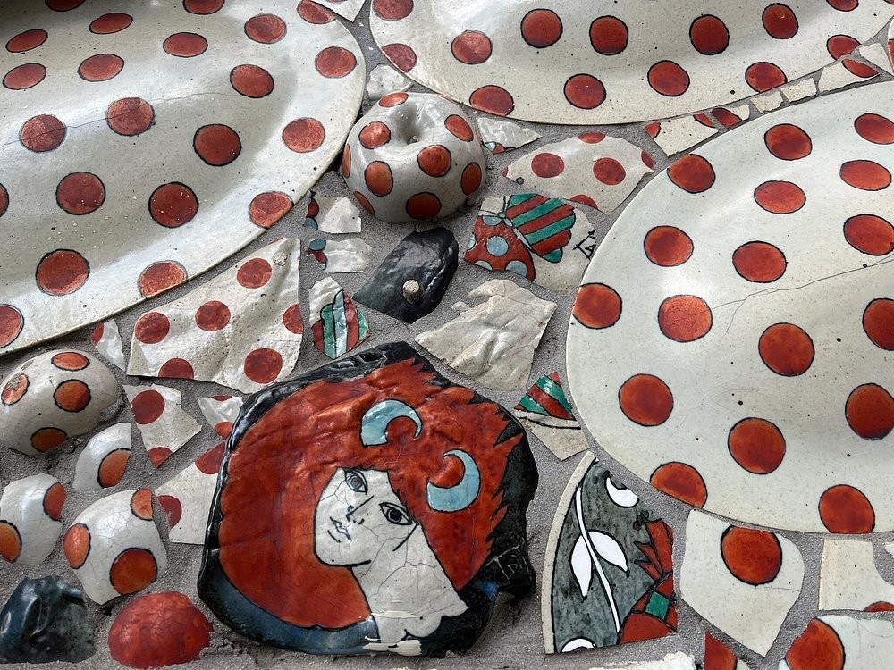 Васеда Эльдорадо: дом с дышащими фасадами и подмигивающими стенами