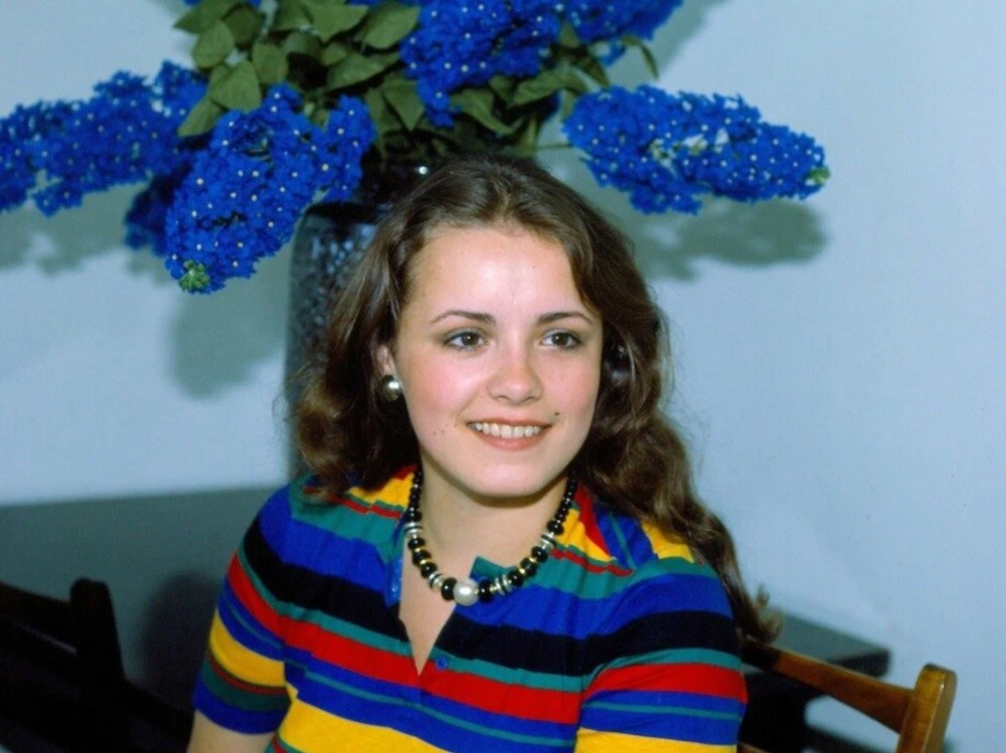 Елена Цыплакова