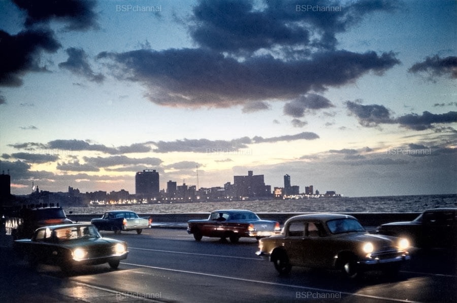 Необычные и интересные снимки из разных стран мира, сделанные в XX веке